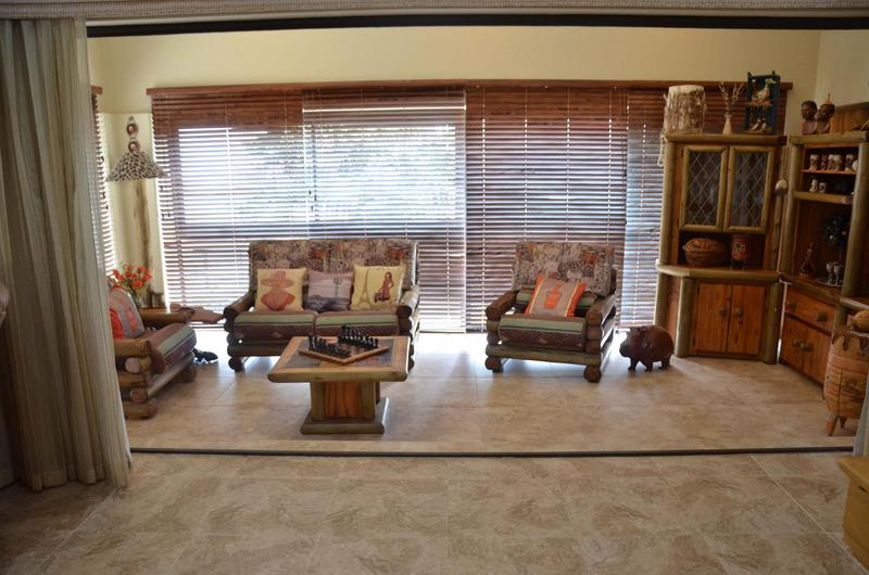 4 Bedroom Property for Sale in Hartenbos Heuwels Western Cape